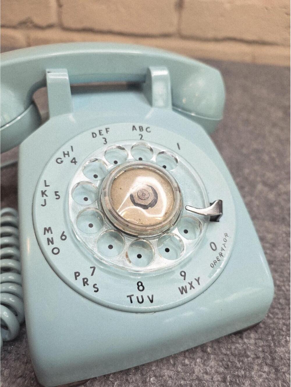 Rare EXCELLENT VINTAGE WESTERN ELECTRIC CLASSIC TEAL ROTARY DIAL DESK PHONE READ - Picture 4 of 9
